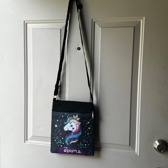 Dreams Black Canvas print Unicorn front adjustable strap Crossbody Bag. - Picture 3 of 12